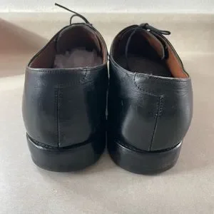 Allen Edmonds Byron Black Fifth Avenue Cap-toe Oxford Dress Shoe size 12 Fifth Avenue Cap-toe Oxford Dress Shoe with Dainite Sole  main image 3